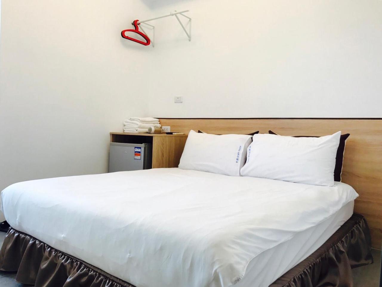 Grano-House Hostel Taichung Exterior photo