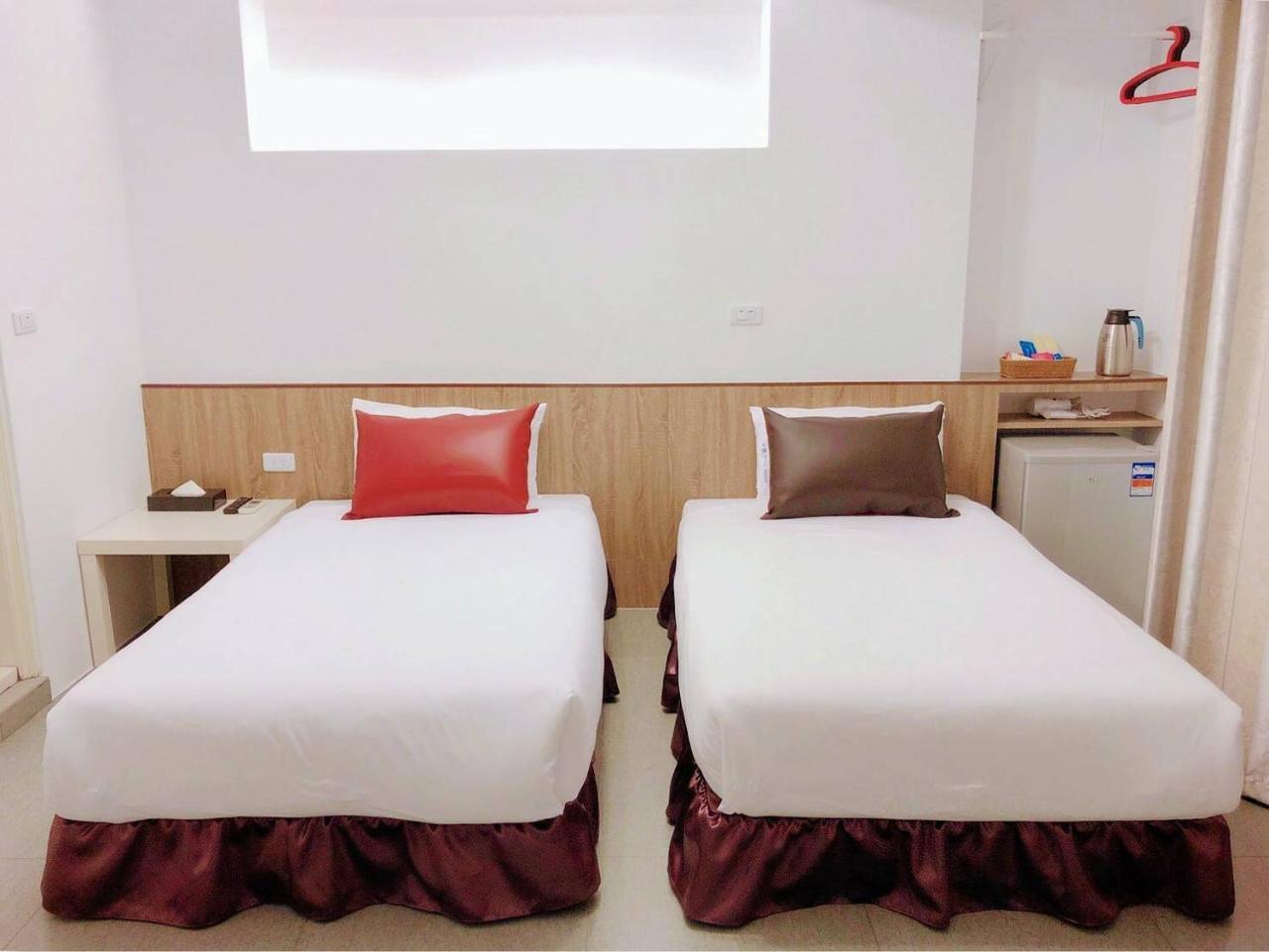 Grano-House Hostel Taichung Exterior photo